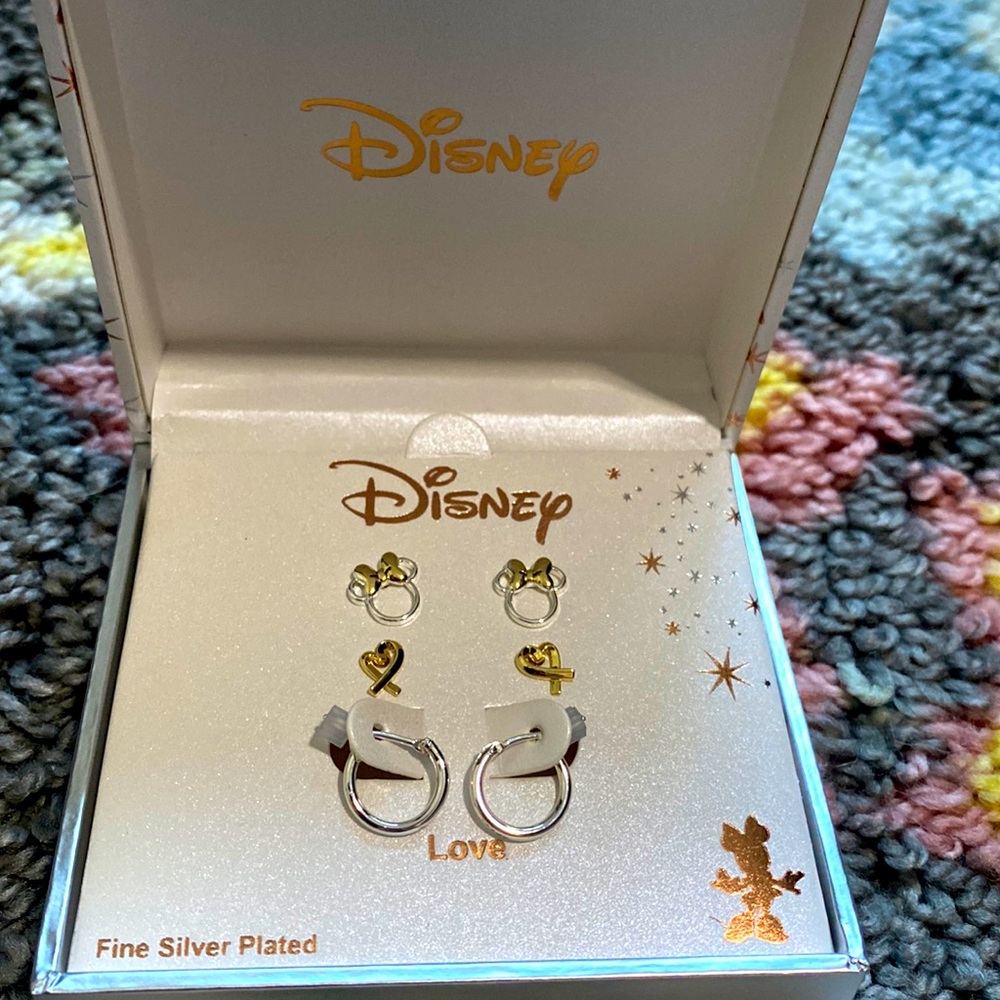 NIB Limited DISNEY Silver Plated MINNIE MOUSE 3 Pair EARRING Set